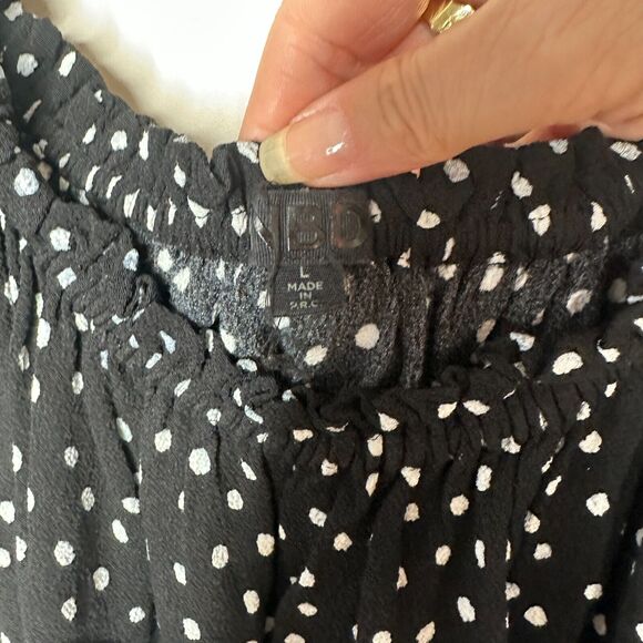 Revolve NBD Cute Black & White Polka Dot Off-Shoulder Ruffled Crop Top Blouse L - Picture 5 of 13